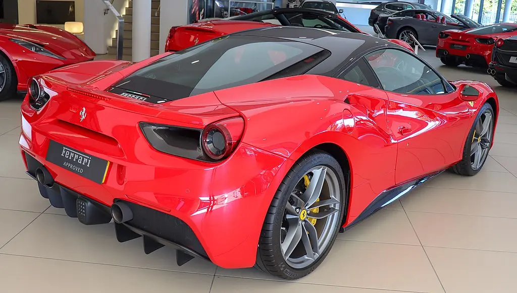 1024px-2017_Ferrari_488_GTB_Automatic_3.9_Rear