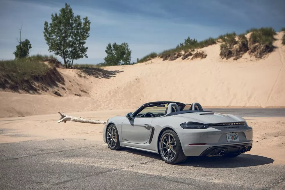 2020-porsche-718-boxster-gts-4l-345-hdr-1599591598